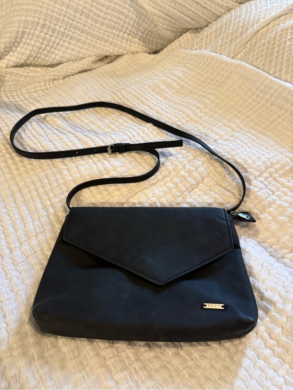 Roxy Black Envelope Crossbody Bag